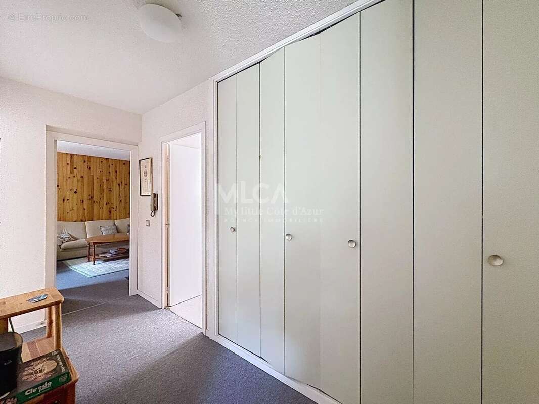 Appartement à SAINT-ETIENNE-DE-TINEE