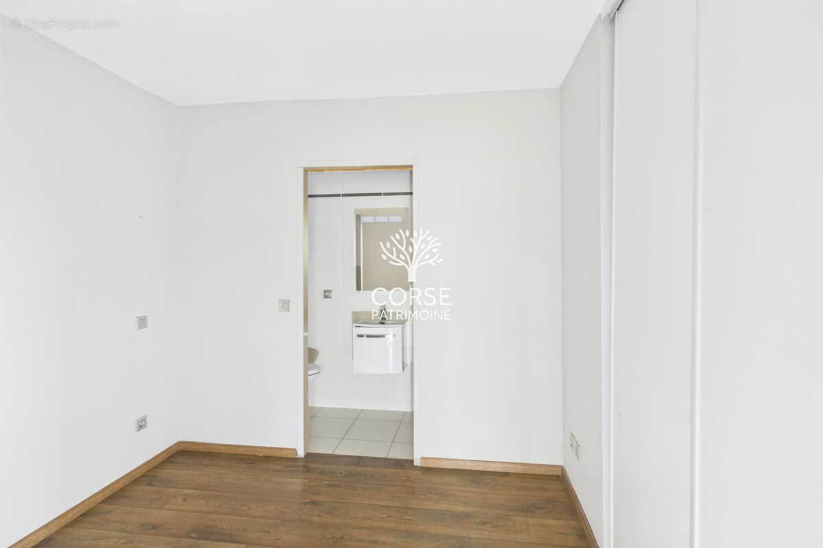 Appartement à PORTO-VECCHIO