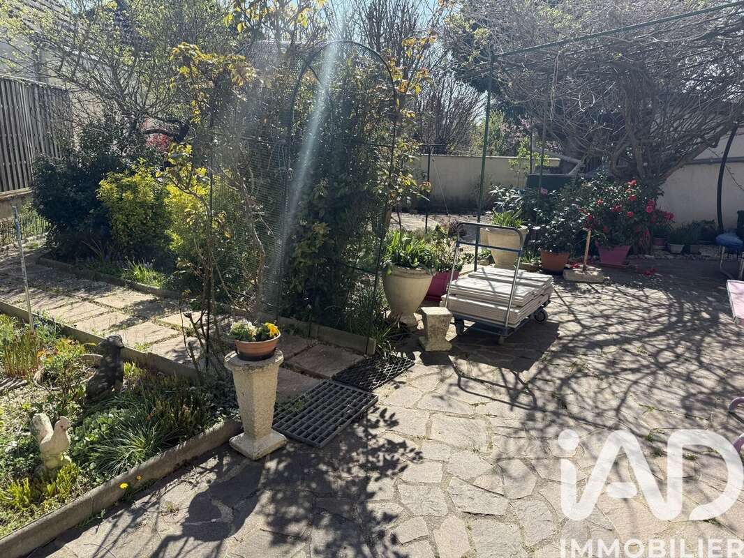 Photo 7 - Maison à JOIGNY