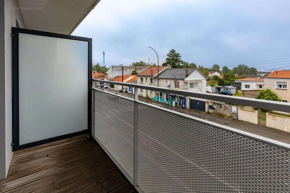 Appartement à SAINT-SEBASTIEN-SUR-LOIRE