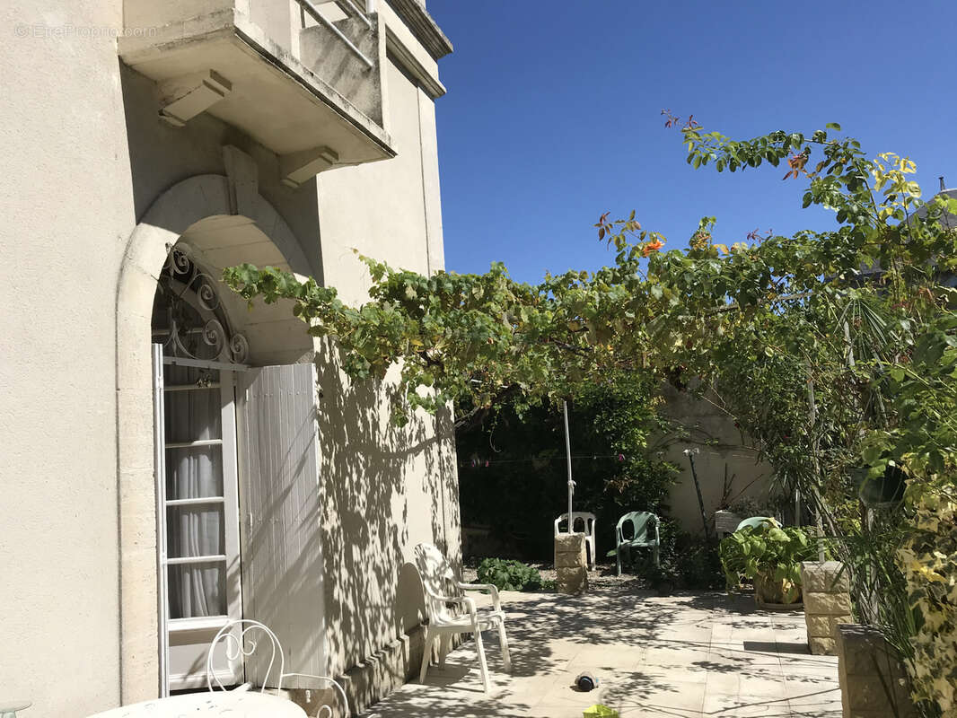 Maison à SAINTES