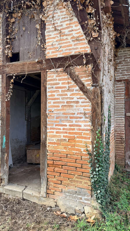 Appartement à SAINT-PIERRE-DU-MONT
