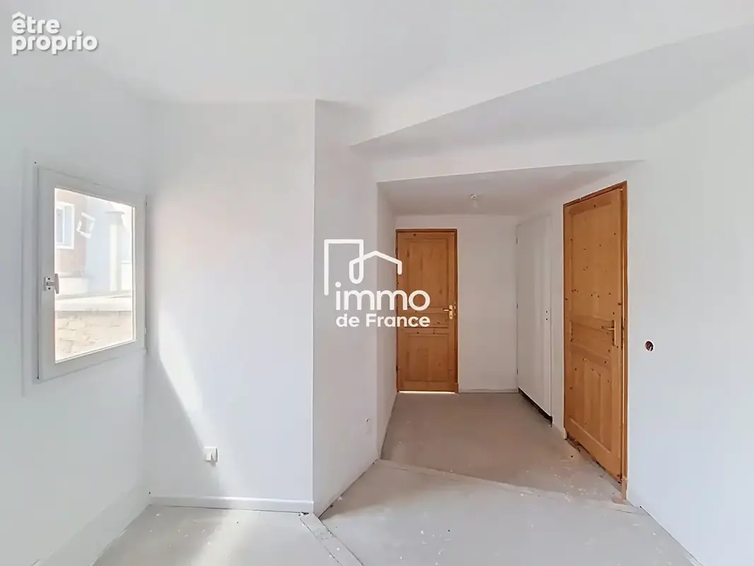 BOURG-EN-BRESSE Centre - Appartement de 137 m² à personnaliser - photo 9