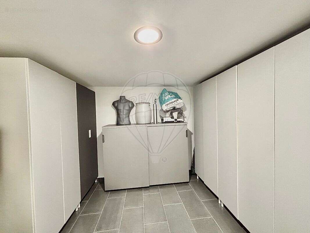 Maison à SAINT-PRIEST