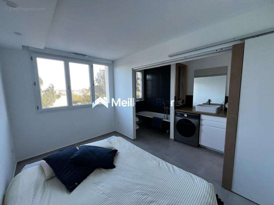 Appartement à CASTELNAU-LE-LEZ