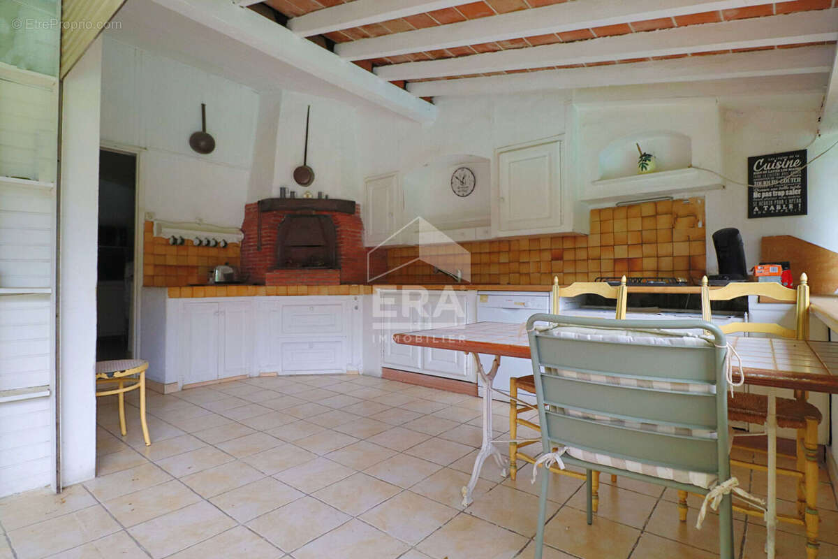 Maison à MARSEILLE-11E