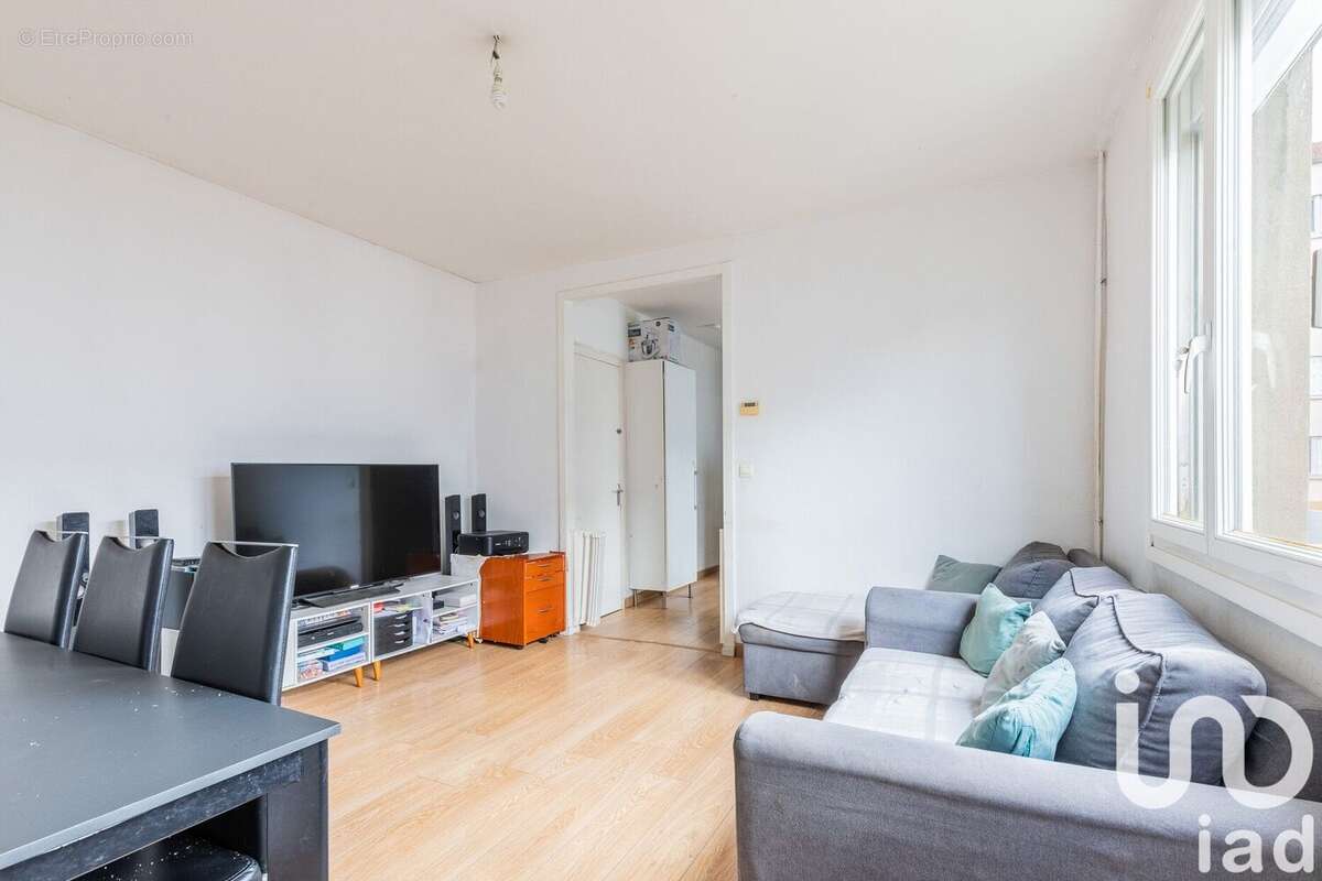 Photo 4 - Appartement à VIRY-CHATILLON