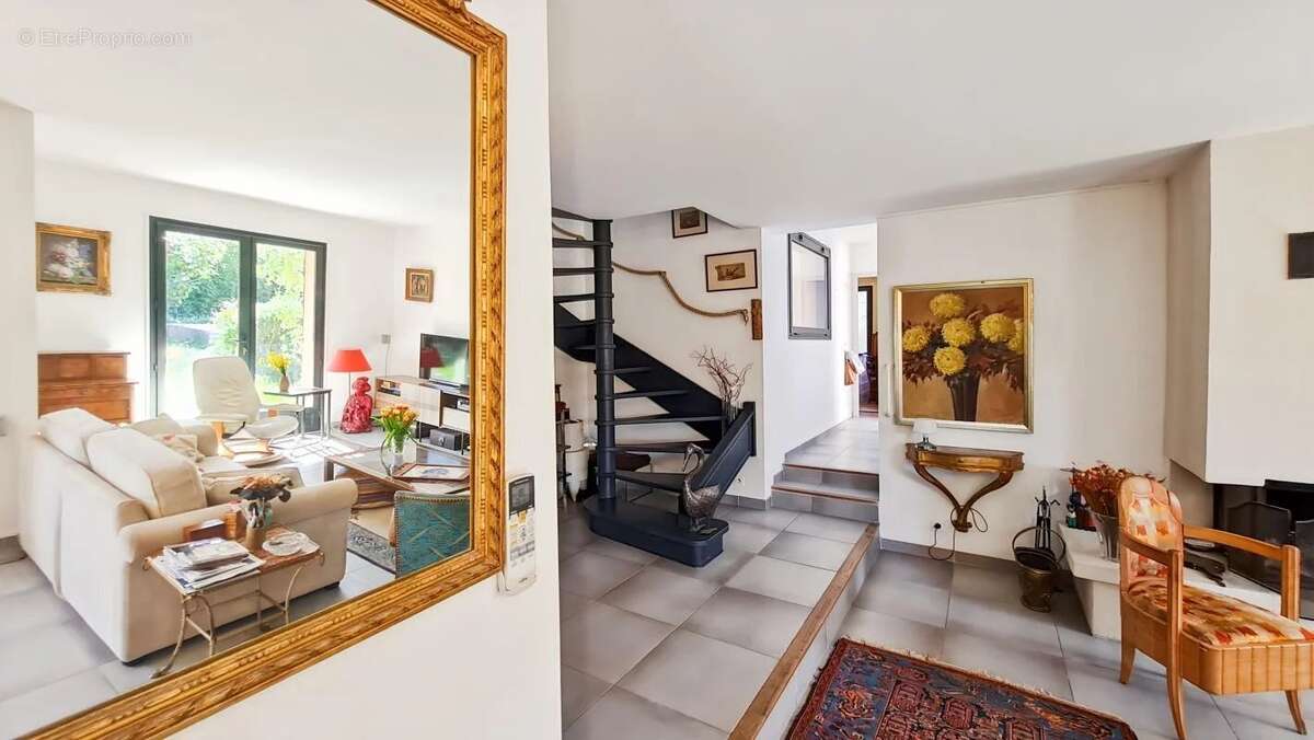 Maison à VILLENEUVE-LES-AVIGNON