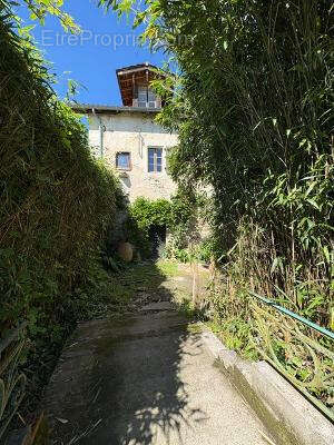 Maison à BIAUDOS