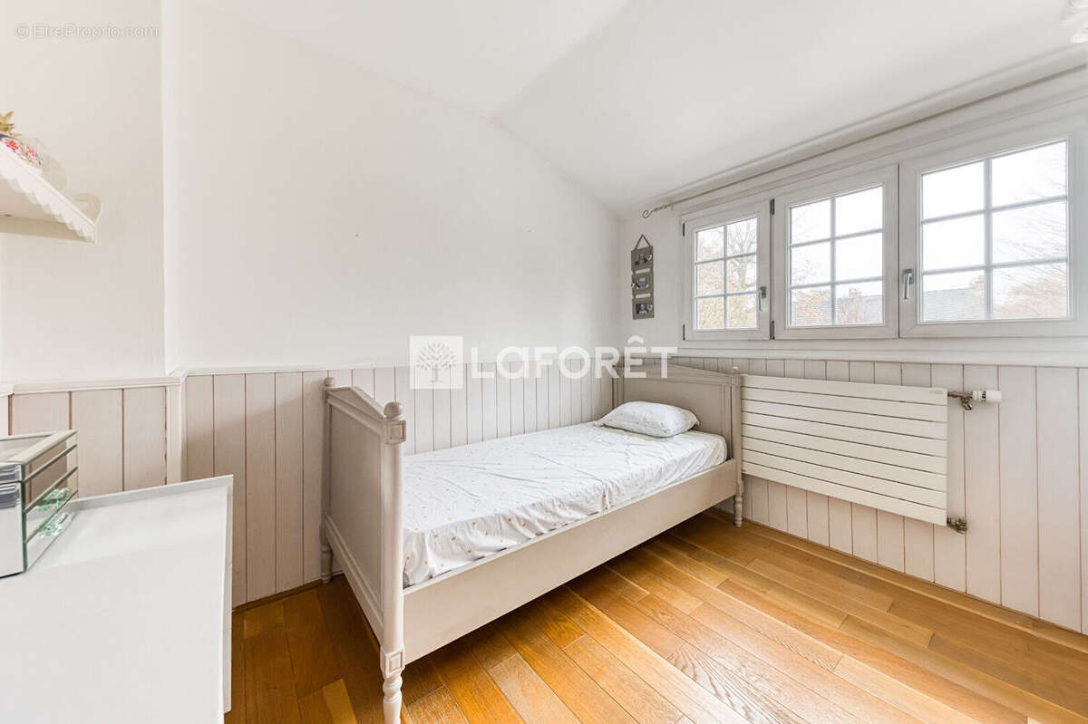 Maison à ROISSY-EN-BRIE