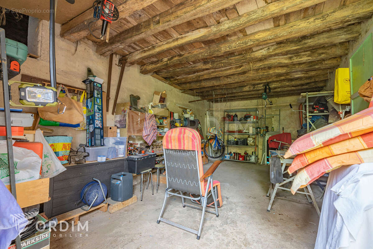 Maison à SOUGERES-EN-PUISAYE