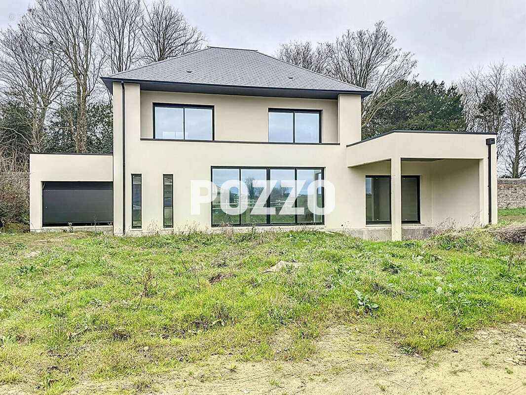 Maison à LUC-SUR-MER