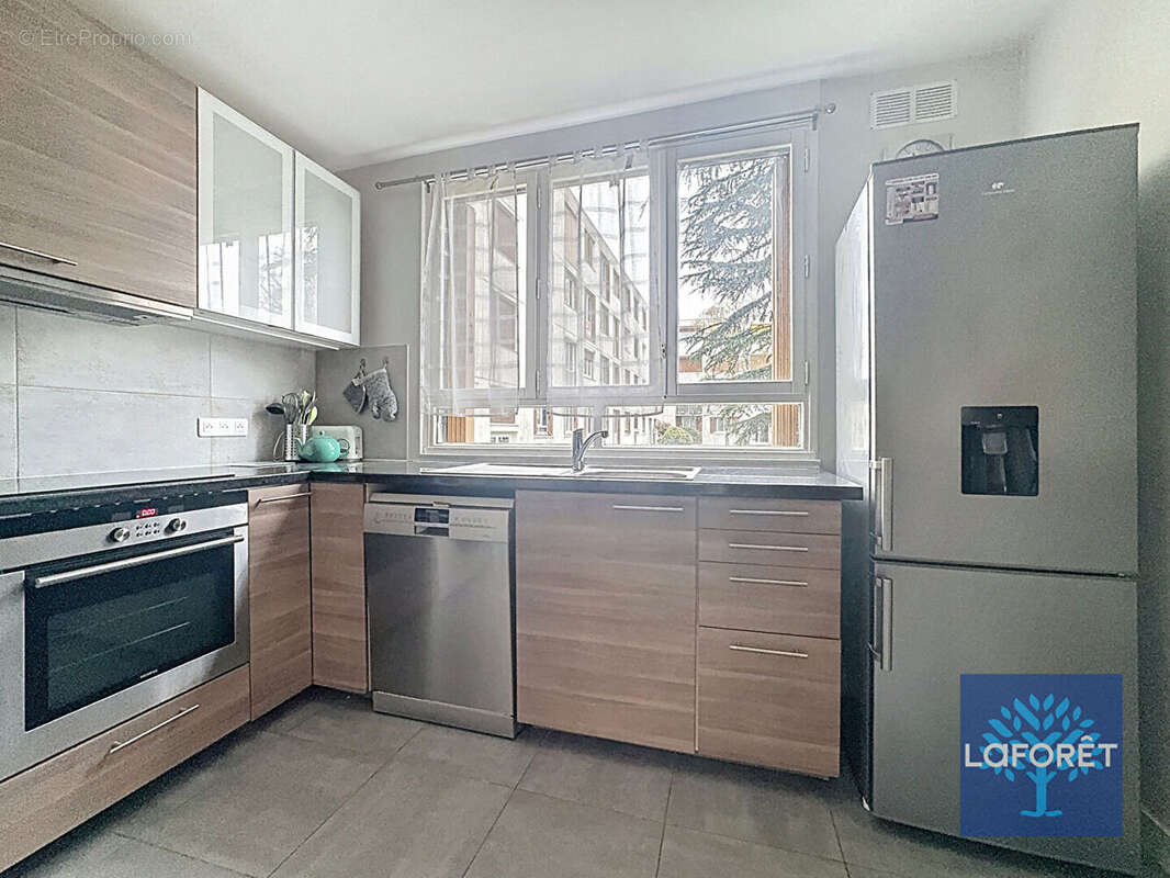 Appartement à CHILLY-MAZARIN