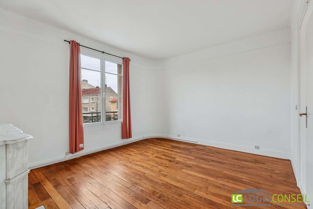 Appartement à BOURG-LA-REINE