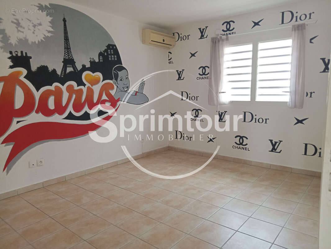 Appartement à LE GOSIER