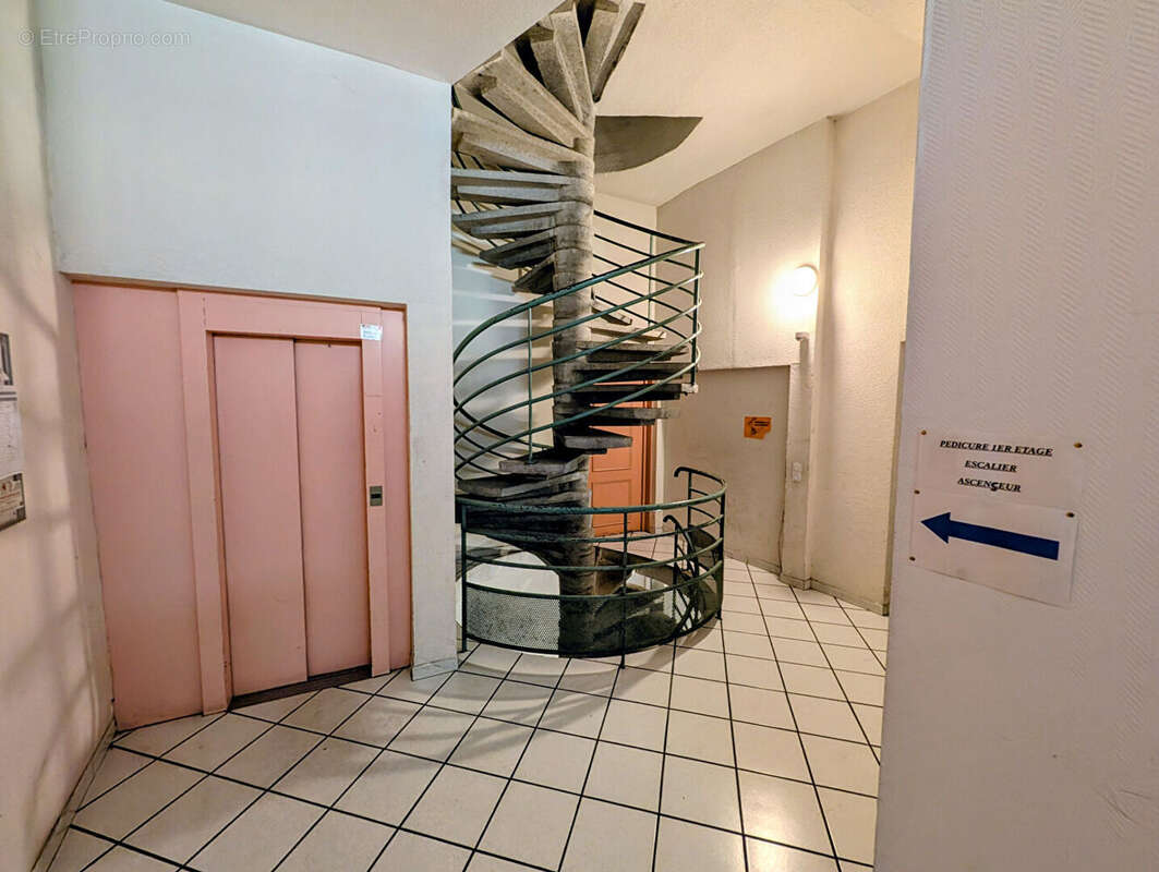 Appartement à BOURG-DE-PEAGE