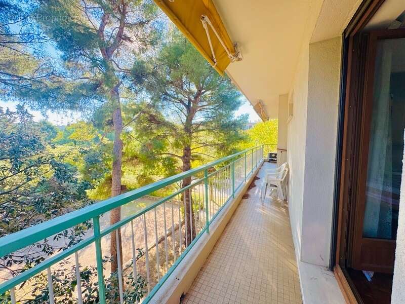 Appartement à MARSEILLE-9E