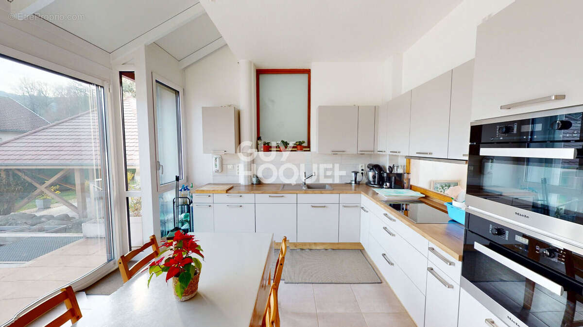 Maison à BITSCHWILLER-LES-THANN