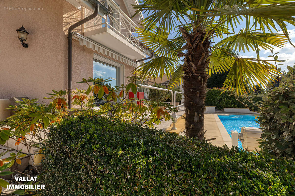 Maison à SAINT-MARTIN-BELLEVUE