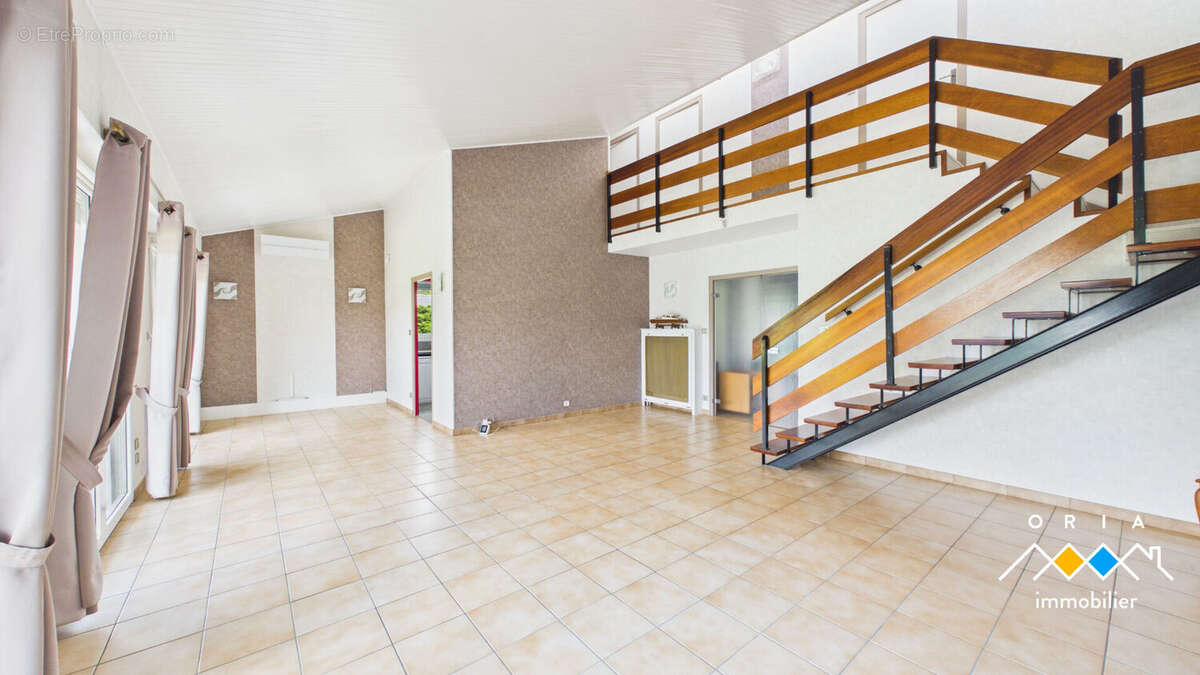 SEICHAMPS - Maison 4 pieces 125 m2 - photo 5