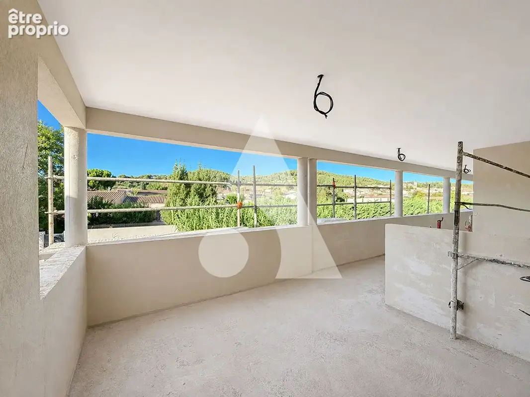 Prox Pertuis - Appartement T3 de 71,94m2 avec terrasse et parking - photo 2