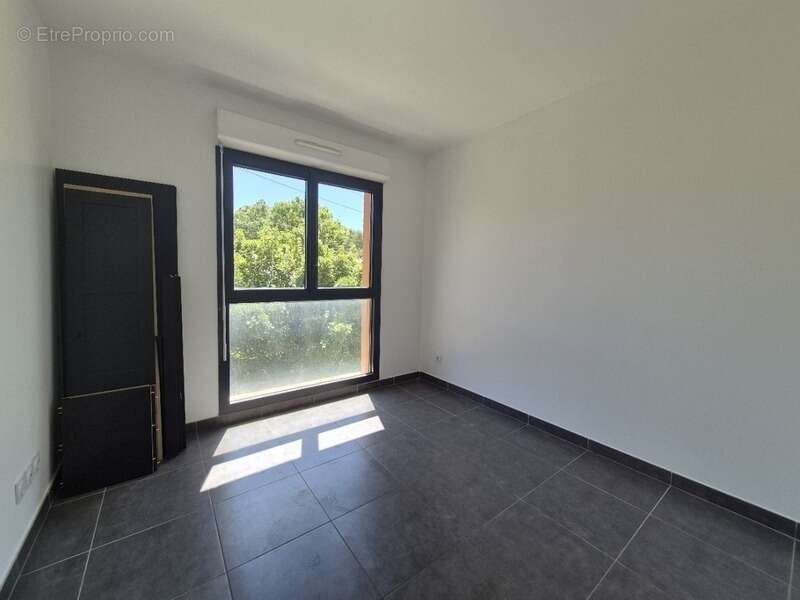 Appartement à MARSEILLE-16E