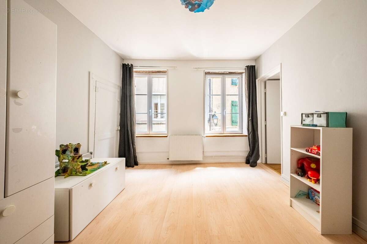 Appartement 114 m² à Beaune  - photo 3