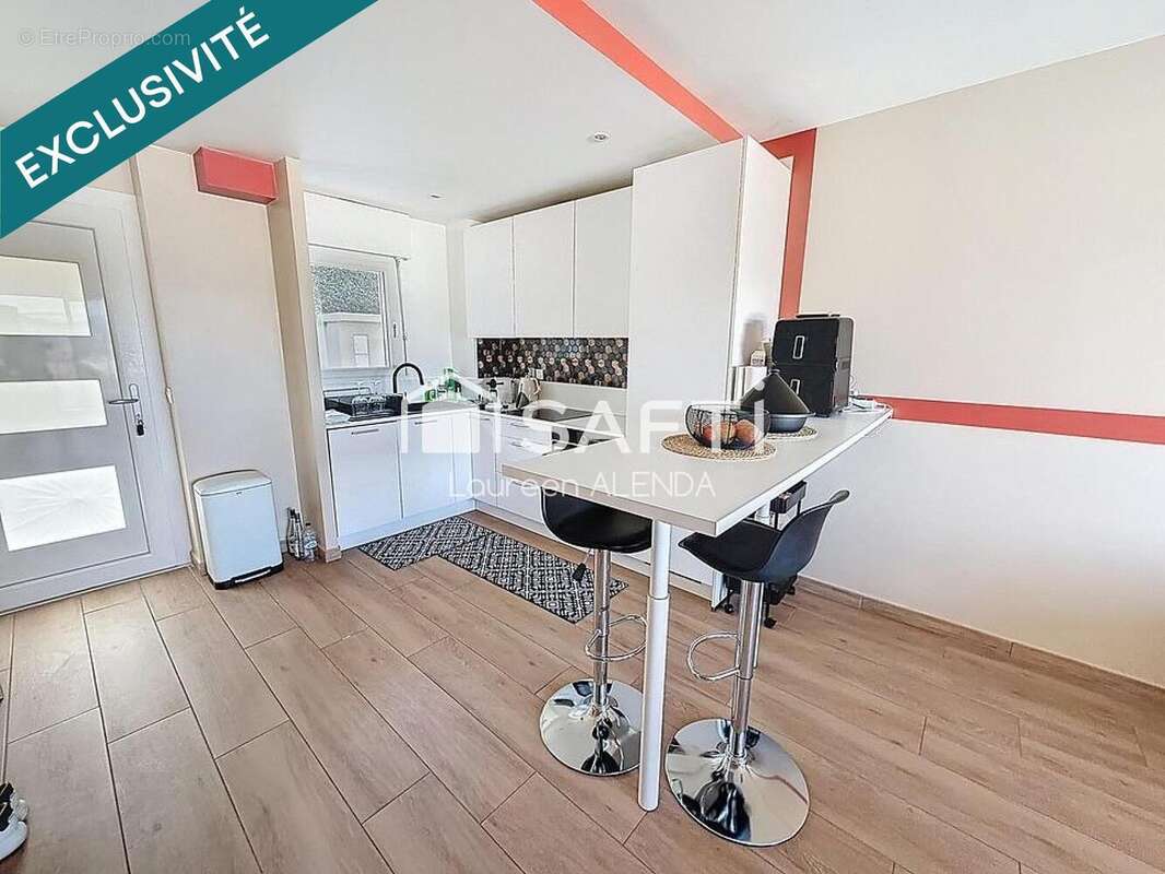 Photo 2 - Appartement à SAINT-RAPHAEL