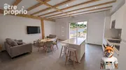 Appartement à CHAMPVANS-LES-MOULINS