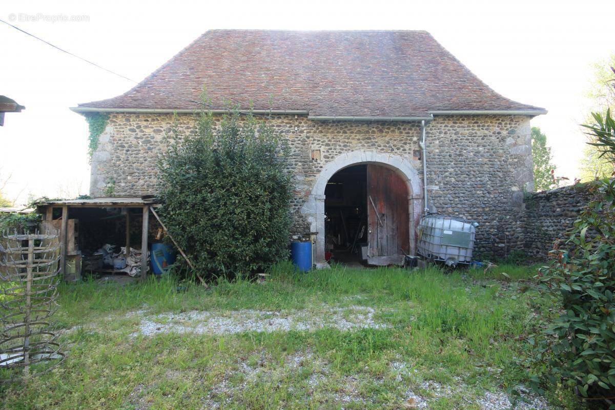 Maison à SARPOURENX