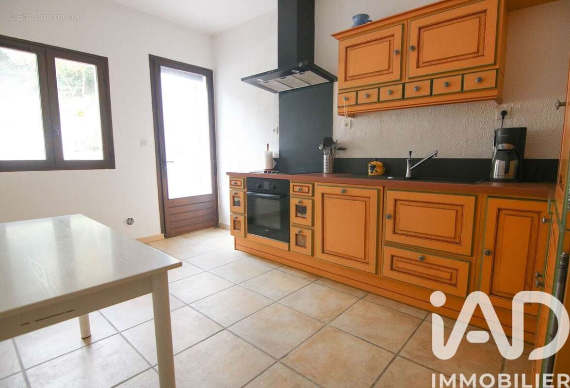 Photo 6 - Maison à MEOUNES-LES-MONTRIEUX