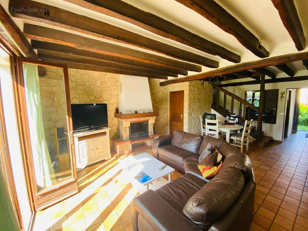 Maison à QUINCY-VOISINS