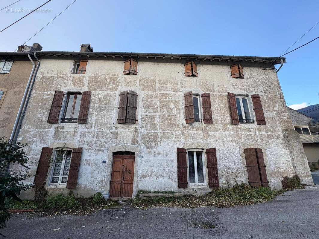 Maison à LABASTIDE-ROUAIROUX