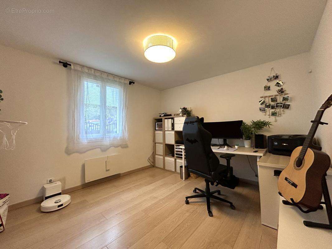 Maison à ROSNY-SUR-SEINE