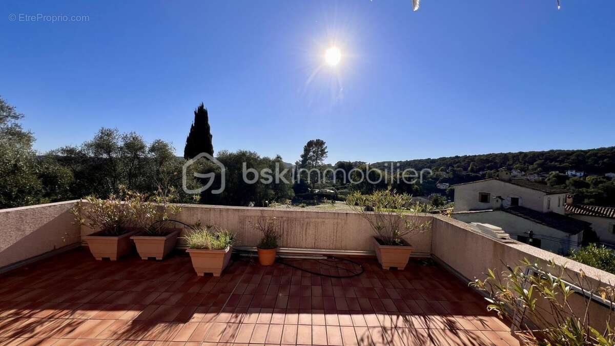 Maison à LA COLLE-SUR-LOUP