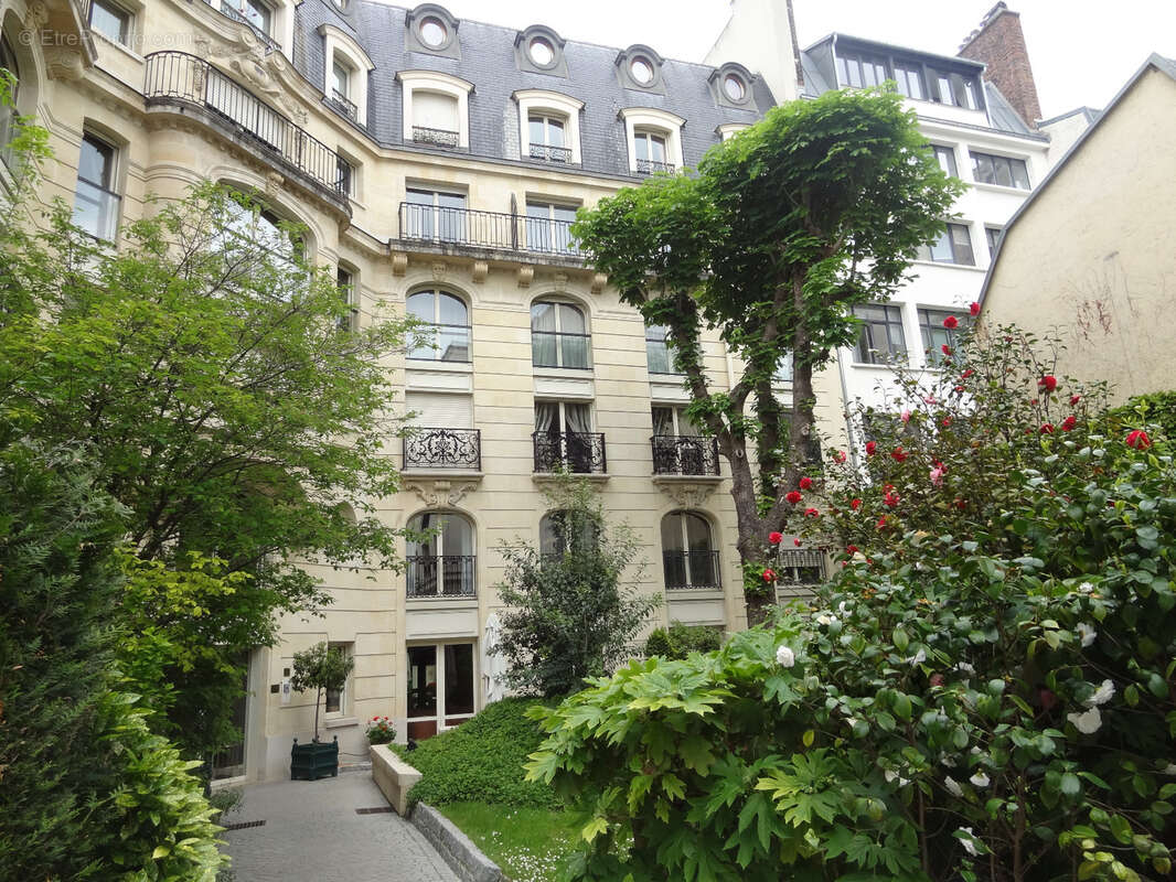 Appartement Hespérides Malesherbes Paris 17ème - Résidence Services senior - photo 3