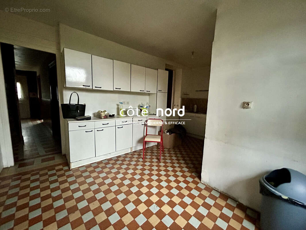 Maison à MONTIGNY-EN-CAMBRESIS