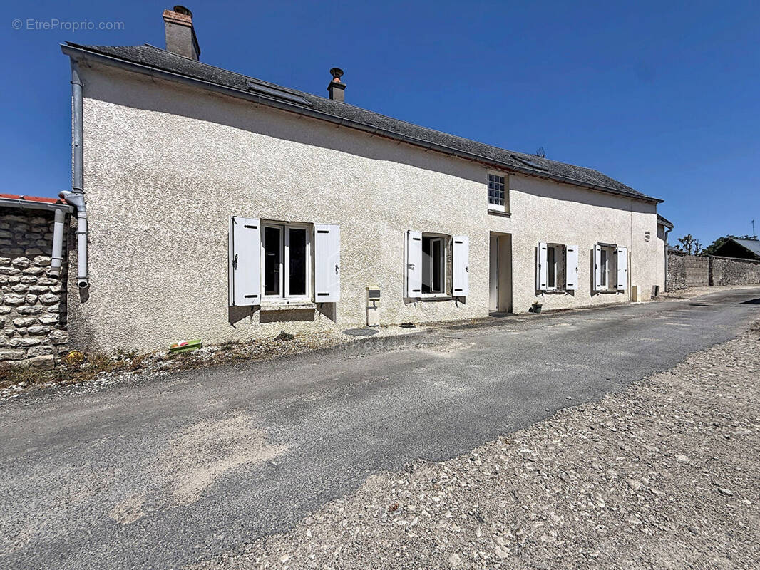 Maison à JANVILLE