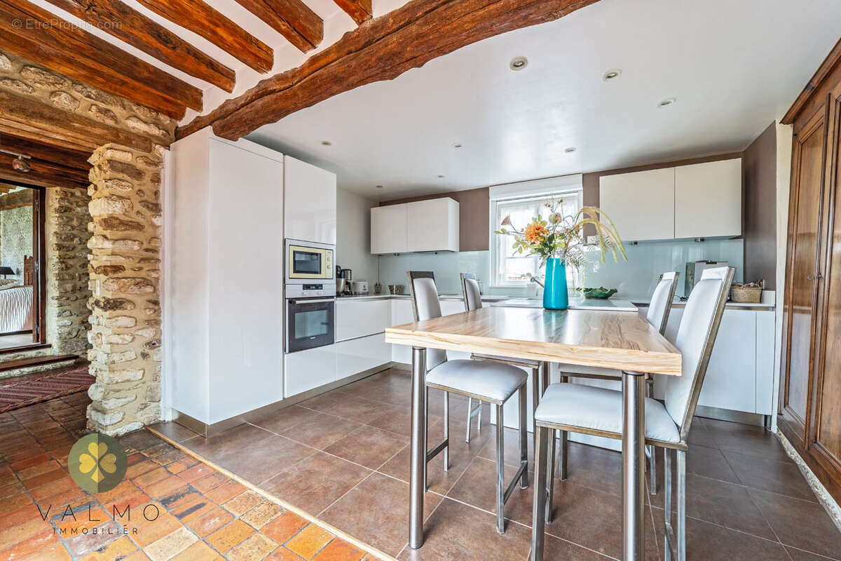 Maison à MANTES-LA-VILLE