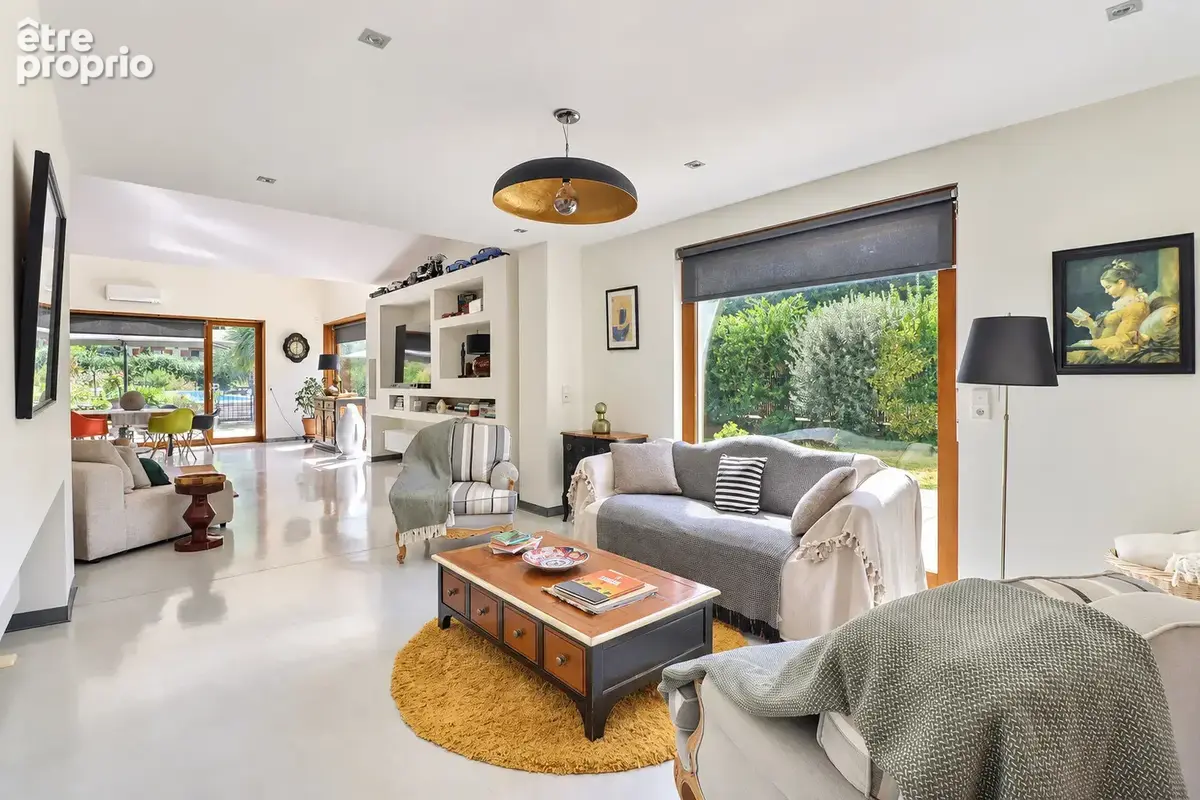 Maison bourgeoise de 237 m² avec piscine - photo 6