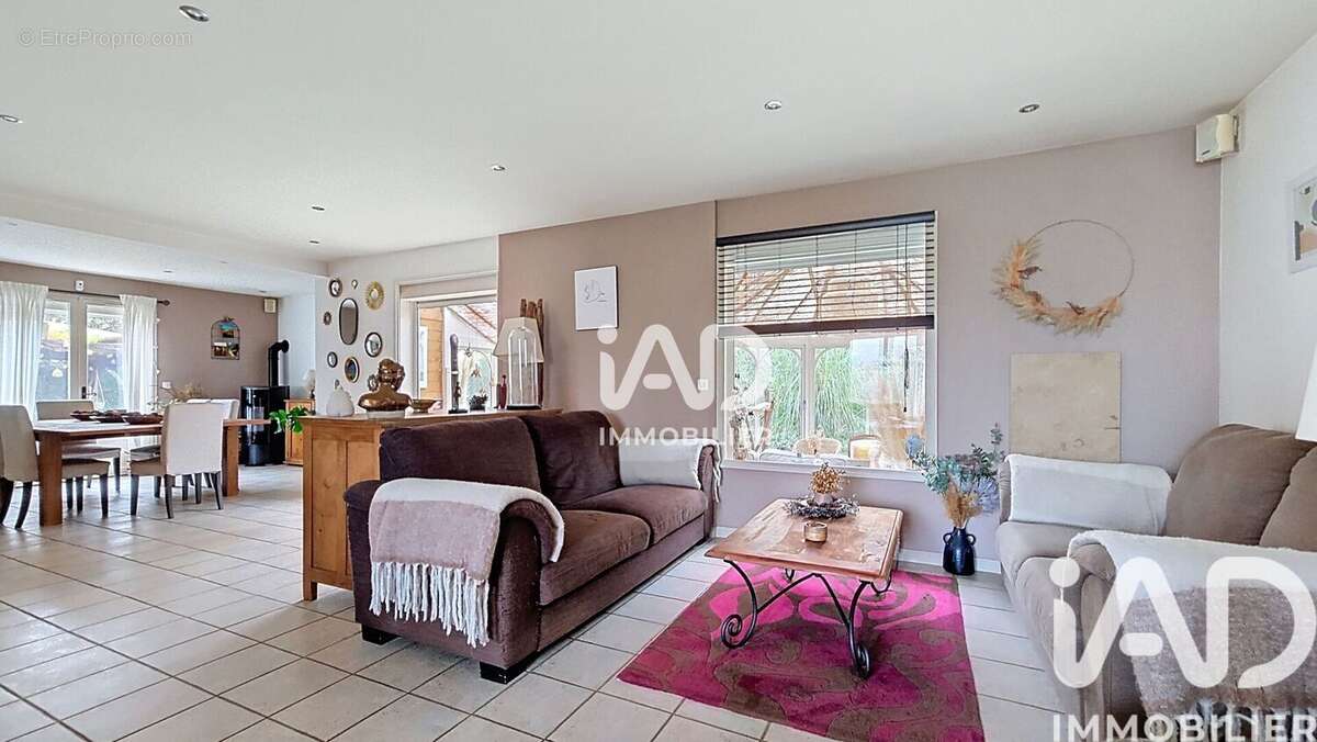 Photo 6 - Maison à LE COUDRAY-MONTCEAUX