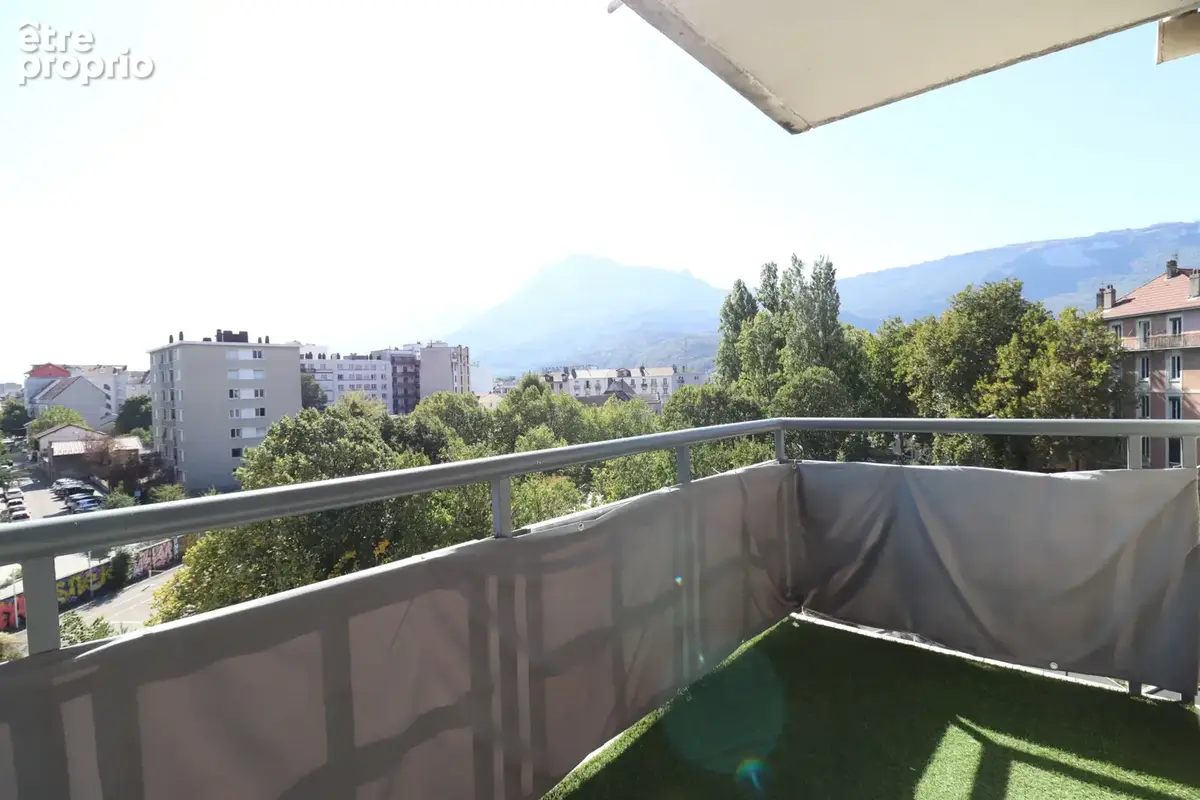 Grenoble quartier europole t4 avec balcon, cave et parking - photo 16