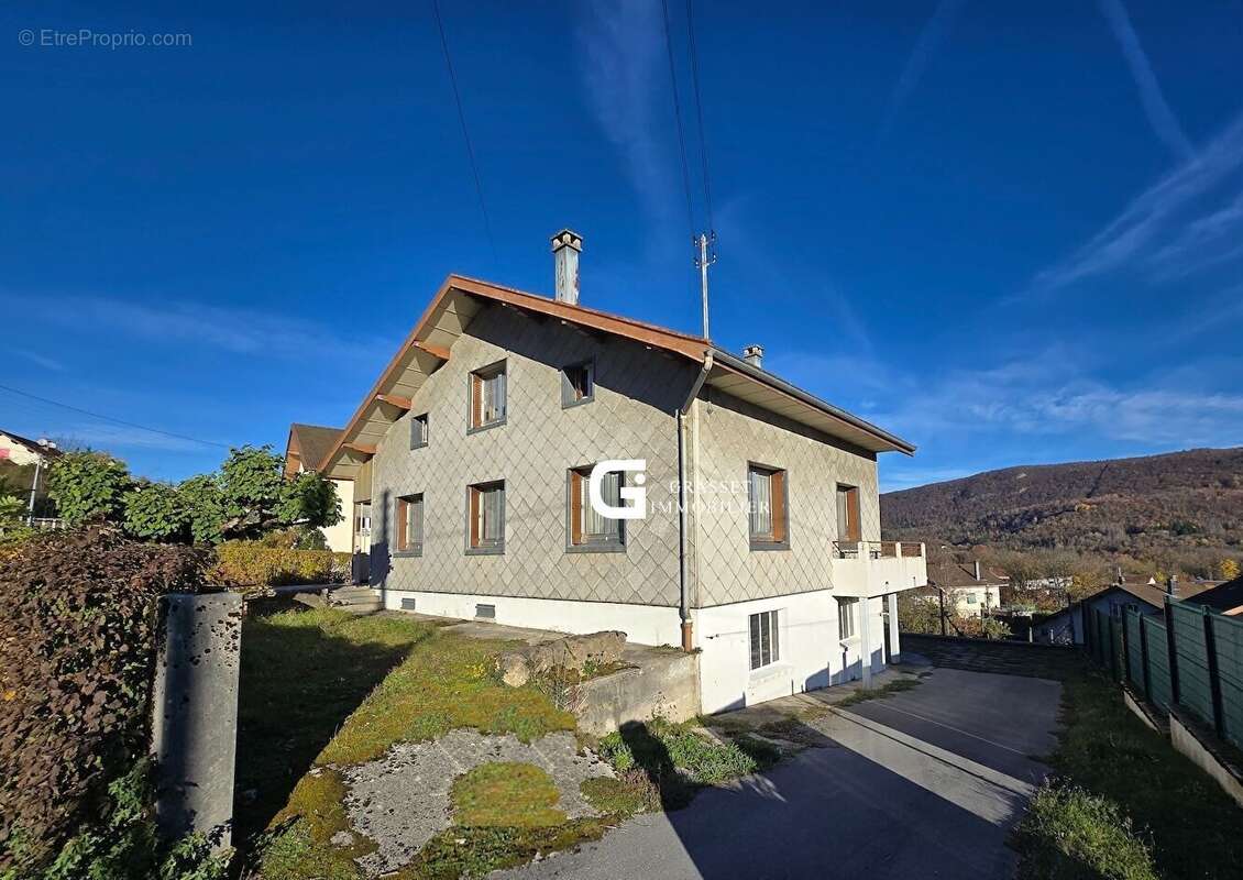 Maison à SAINT-LUPICIN