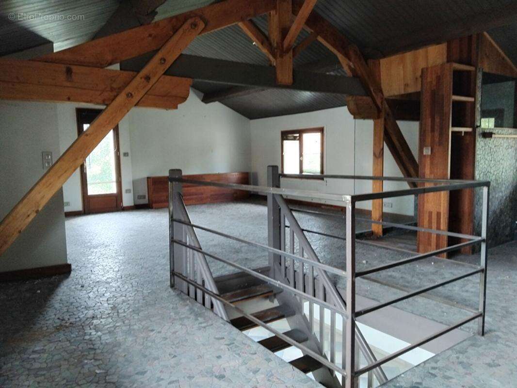 Maison à SAINT-CHRISTOLY-MEDOC