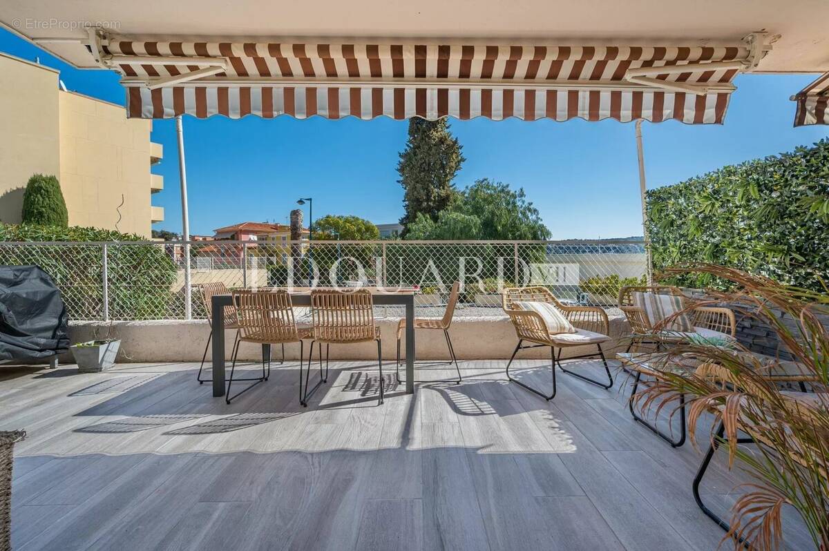 Appartement à VILLEFRANCHE-SUR-MER