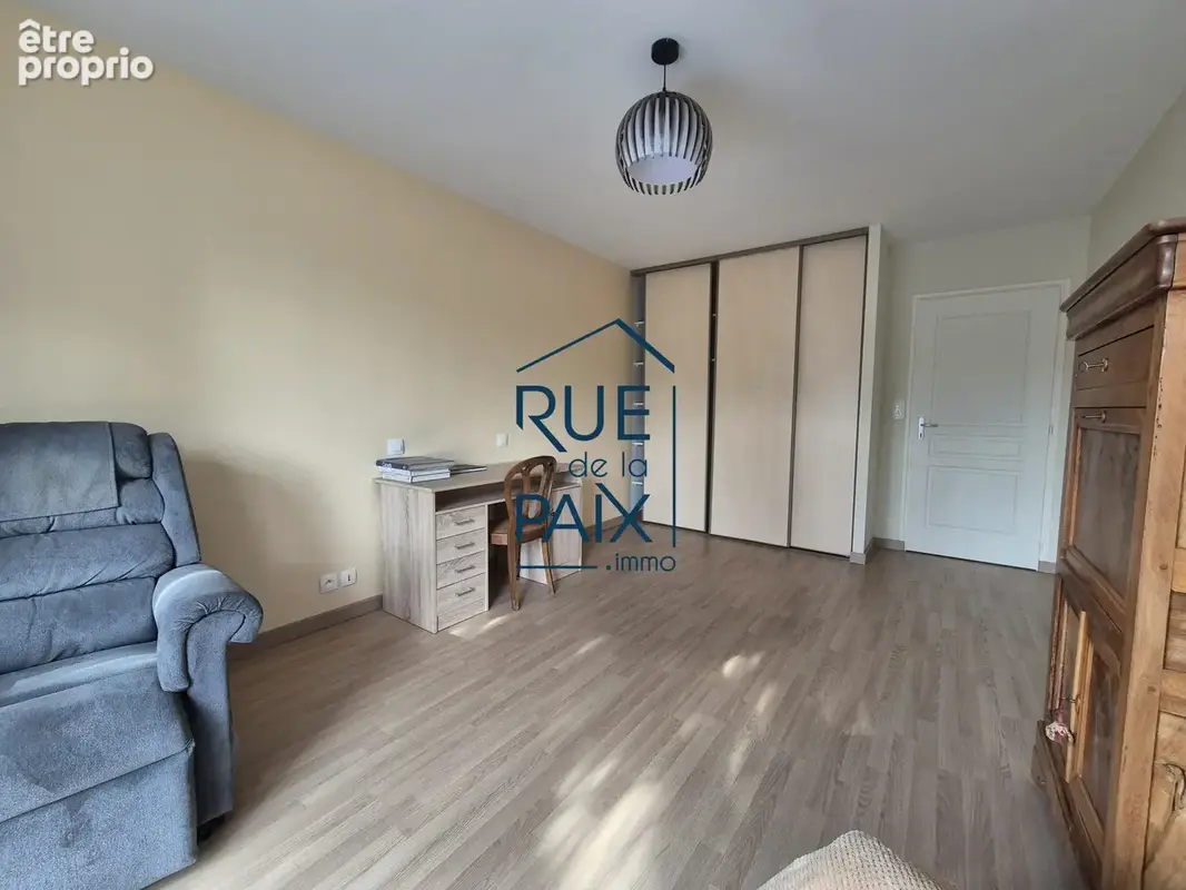 Maison 6 pièces 218 m² à vendre à Pas-De-Jeu (79100) - photo 9