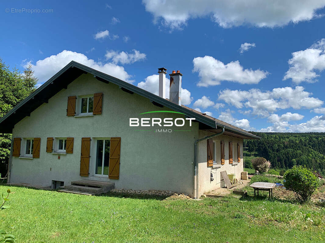 Maison à CHASNANS