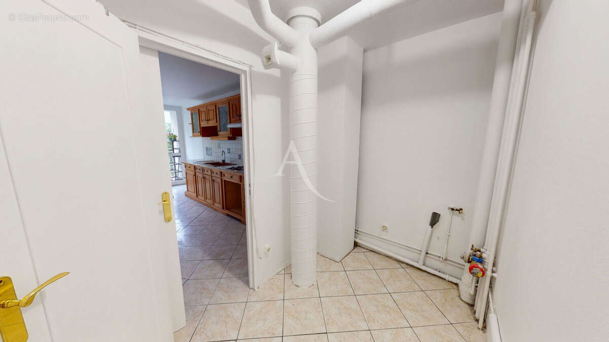 Appartement à CHILLY-MAZARIN