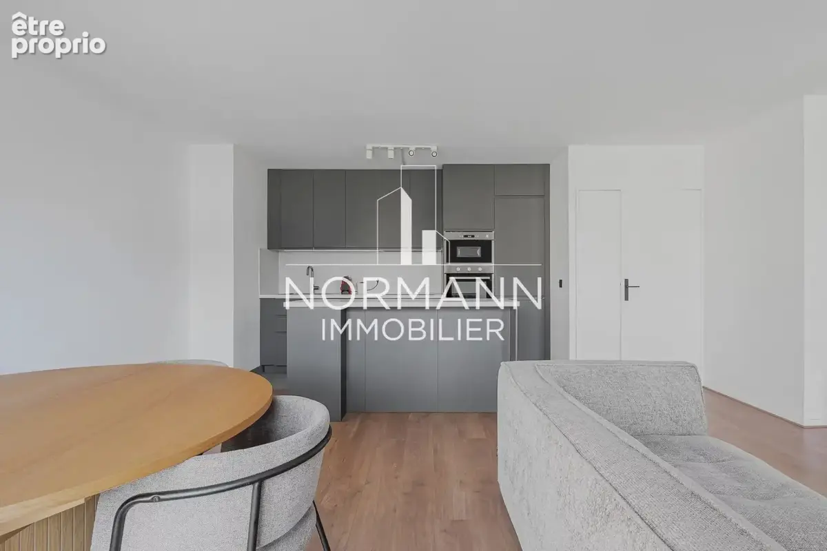 Exclusivite- place pompidou-74m2- balcon - 2 chambres-cave - photo 7