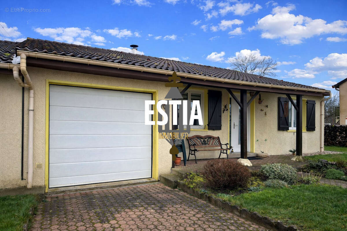 Maison 76 m² à Colombey-Les-Belles  - photo 1